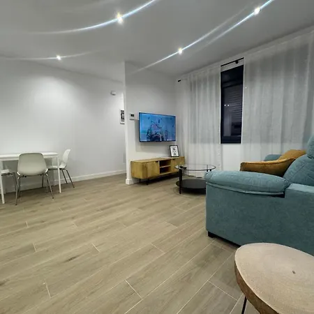 En Segunda Linea De Playa En La Carihuela Apartamento