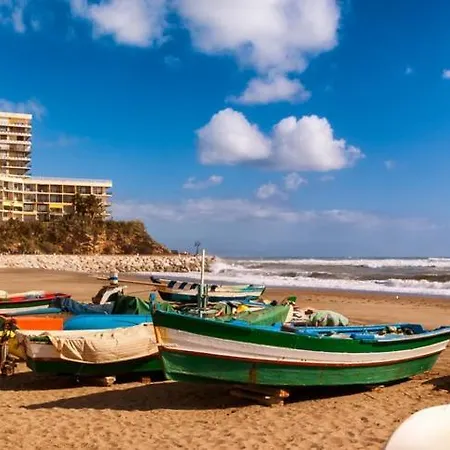 En Segunda Linea De Playa En La Carihuela Apartamento